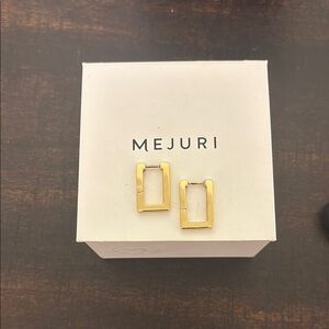 Mejuri Medium Block Gold Vermeil Earrings